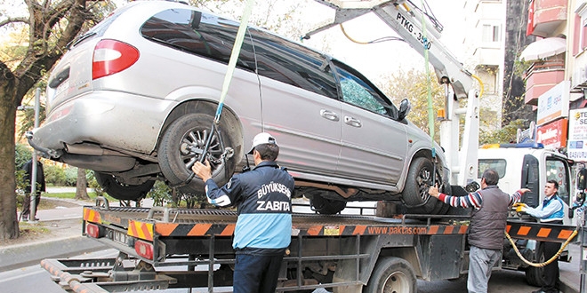 Emniyetten sürücülere hatalı park uyarısı