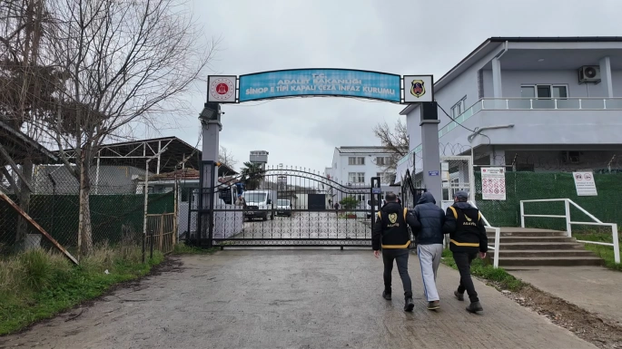 Sinop’ta Aranan Şahıslara Yönelik Operasyon: 11 Kişi Yakalandı