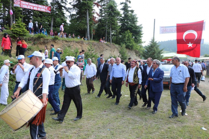 vali güreş çakıldak